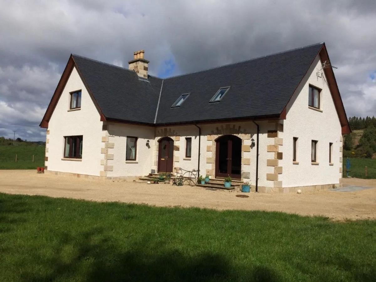 Dalmunach House Aberlour Buitenkant foto