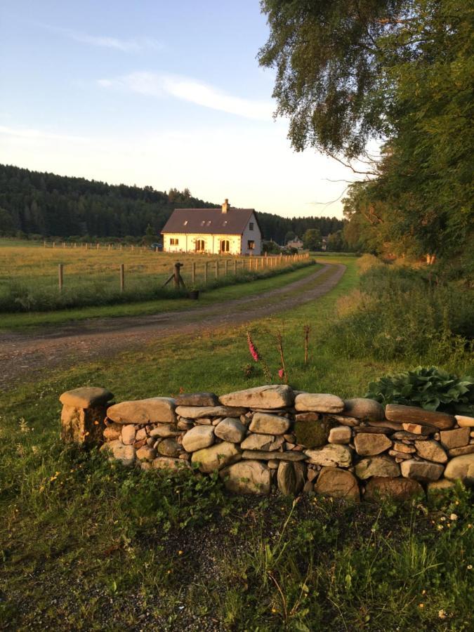 Dalmunach House Aberlour Buitenkant foto