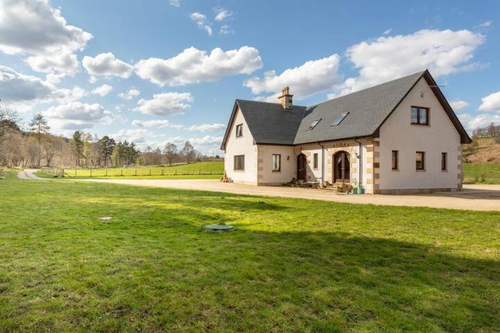 Dalmunach House Aberlour Buitenkant foto